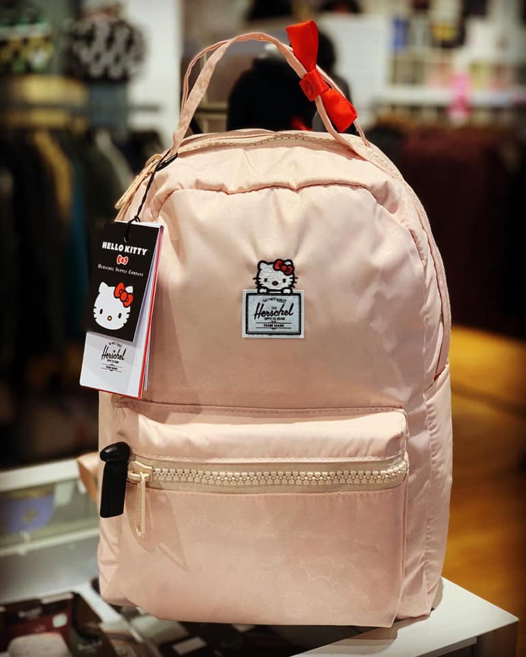 Make-hello-kitty-backpack