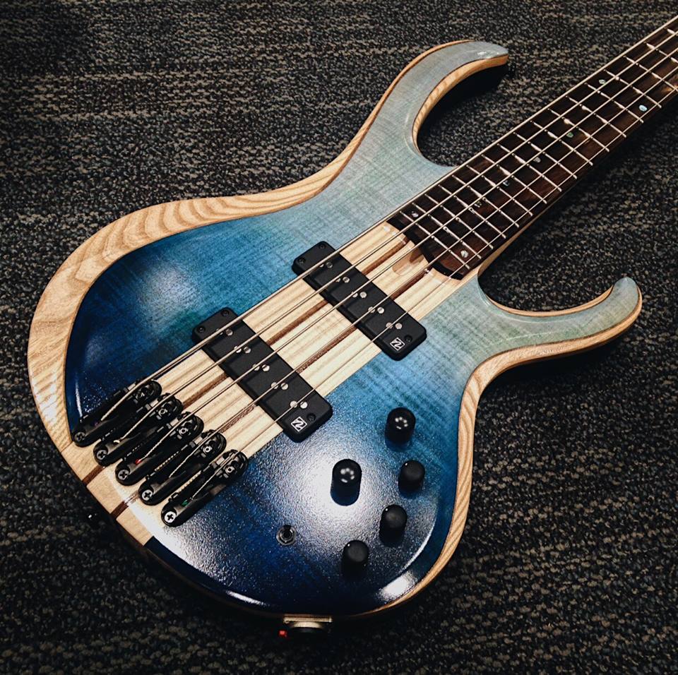 5-string-ibanez-bass