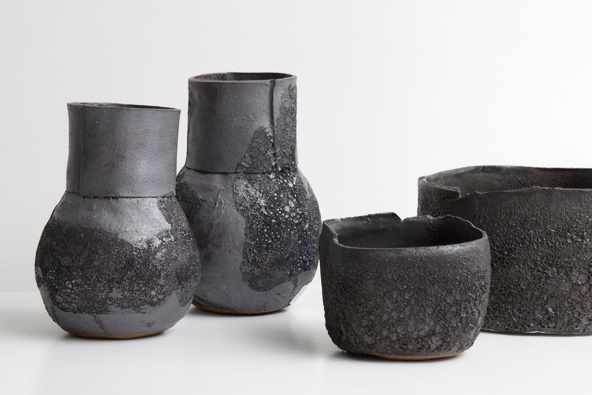 Black-textured-ceramic-vessels